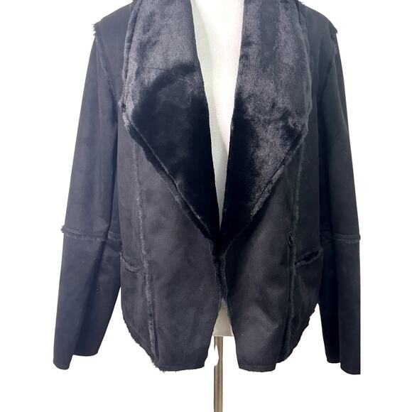 Max Studio Short Jacket Faux Fur Lining Suede Hook Eye Closure Black Large NWOT - Picture 4 of 9